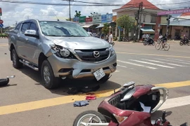 Hiện trường vụ tai nạn. (Ảnh: Đậu Tất Thành/TTXVN)