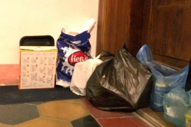 Rác được phân loại trong các căn bếp gia đình. (Ảnh: Trần Quang Vinh/Vietnam+)