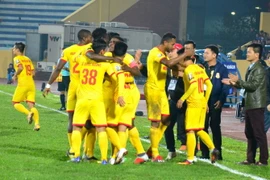 Nam Định có khởi đầu thuận lợi. (Ảnh: Công Luật/TTXVN)