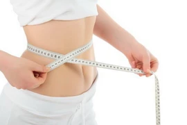 Cách thức để bạn có bụng phẳng mà không mất công tập luyện