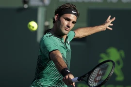 Federer giành vé vào tứ kết Miami Open 2017. (Nguồn: AP)