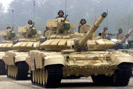 Xe tăng chiến đấu chủ lực T-90MS. (Nguồn: AI)