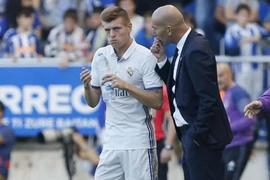 Zidane sẽ mang Kroos về Old Trafford nếu thay Mourinho? (Nguồn: Getty Images)