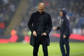 Pep Guardiola đang đối mặt vô vàn khó khăn. (Nguồn: Getty Images)