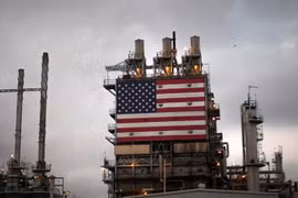 (Nguồn: Peak Oil)