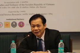 Đại sứ Tôn Sinh Thành phát biểu tại Hội thảo. (Ảnh: Huy Bình/Vietnam+)