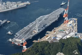 Tàu quân sự Mỹ ở căn cứ Yokosuka. (Nguồn: The Japan Times)