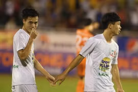 Văn Toàn và Công Phượng cùng lập công cho U21 Hoàng Anh Gia Lai. (Nguồn: tuoitre.vn)
