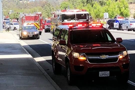 Cảnh sát đến hiện trường vụ nổ. (Nguồn: express.co.uk)