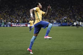 Neymar góp công giúp Brazil sớm giành vé đến Nga dự World Cup 2018. (Nguồn: AFP)