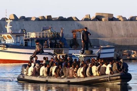 Nhập cư trái phép vào Italy. (Nguồn: Guardian)