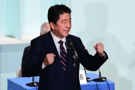 Thủ tướng Nhật Bản Shinzo Abe đã bày tỏ quyết tâm cùng người dân xây dựng một đất nước mới. (Ảnh: AFP/TTXVN)