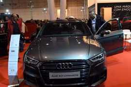 Một mẫu xe Audi được giới thiệu tại triển lãm ôtô Lisbon, Bồ Đào Nha ngày 21/11. (Nguồn: THX/TTXVN)