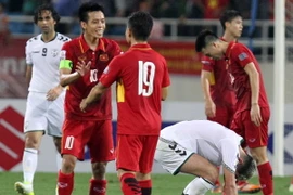 Niềm vui của các cầu Việt Nam sau khi trận đấu kết thúc. (Ảnh: Quốc Khánh/TTXVN)