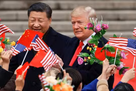 Chủ tịch Trung Quốc Tập Cận Bình đón tiếp Tổng thống Mỹ Trump. (Nguồn: Reuters)