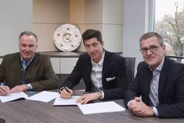 Lewandowski gắn bó với Bayern đến năm 2021. (Ảnh: Nguồn: Fcb.de)