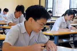 Học sinh dự thi vào lớp 10. (Ảnh: TTXVN).