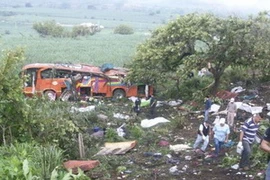 Hiện trường vụ tai nạn giao thông. (Nguồn: Reuters)