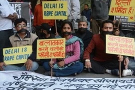 Biểu tình phản đối tình trạng cưỡng bức phụ nữ ở Ấn Độ (Nguồn: AFP)