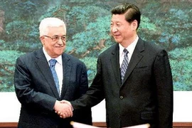 Chủ tịch nước Trung Quốc Tập Cận Bình hội đàm với Tổng thống Palestine Mahmoud Abbas. (Nguồn: THX/TTXVN)