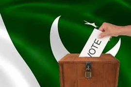 Bầu cử ở Pakistan: Cuộc bầu cử nhuốm màu bạo lực