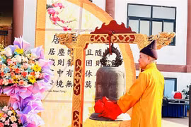 Quảng Ninh: Đông đảo du khách tham dự khai hội Xuân Ngọa Vân 2023