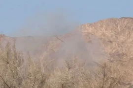 Đạn pháo rơi gần nhà máy điện tại bán đảo Sinai của Ai Cập