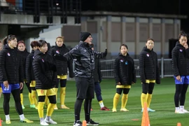 HLV Mai Đức Chung tự hào khi cùng Đội tuyển Nữ có mặt tại New Zealand