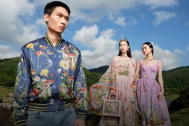 Cách các thương hiệu xa xỉ lồng ghép linh vật trong bộ sưu tập Xuân