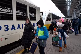 Một năm cuộc xung đột tại Ukraine: Cánh cửa hòa bình vẫn khép