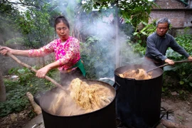 Ngắm quy trình làm giấy Dó của người Mường ở Suối Cỏ
