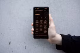 Ứng dụng trí tuệ nhân tạo ChatGPT có mặt trên App Store