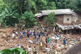 Vỡ đập thủy điện Cameroon: Mới đưa được 5 thi thể ra khỏi đống đổ nát