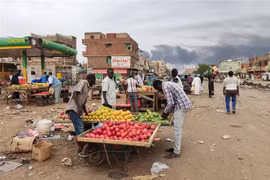 Sudan: Không kích tiếp diễn sau khi lệnh ngừng bắn hết hiệu lực 