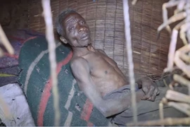 Người đàn ông sống xa lánh thế giới hơn nửa thế kỷ vì kinh sợ phụ nữ