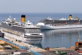 Tàu du lịch Trung Quốc quay lại đảo nghỉ dưỡng Jeju sau 6 năm bị cấm