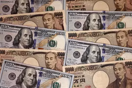 Đồng USD lên mức cao nhất 10 tháng, đồng yen chìm sâu xuống đáy