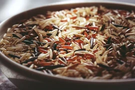 Dựa vào màu sắc, gạo lứt có 3 loại chính gồm gạo lứt trắng, gạo lứt đỏ, gạo lứt đen. (Nguồn: ABC news)
