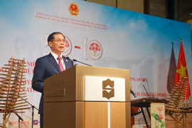 ‘Quan hệ Việt Nam và Singapore ngày càng tin cậy và bền chặt’