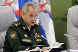 Bộ trưởng Quốc phòng Nga Sergei Shoigu thăm các binh sỹ sau vụ Wagner