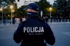 Đe dọa đánh bom liều chết tại thủ đô Warsaw của Ba Lan