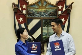 Thành Đoàn TP.HCM và La Habana ký kết hợp tác tăng quan hệ song phương
