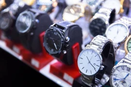 50% người trẻ tại châu Âu không thấy có vấn đề gì khi mua hàng nhái