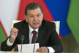 Quốc hội Uzbekistan thông qua dự luật trưng cầu ý dân về hiến pháp mới