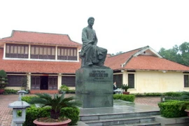 Tạm dừng một số dự án tôn tạo tại Khu di tích Nguyễn Du