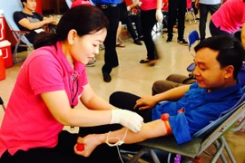 Bộ trưởng Thăng: Mỗi lần hiến máu có thể cứu sống 3 người bệnh