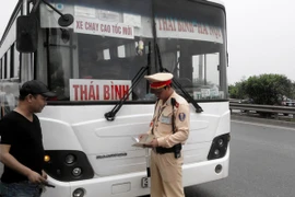 Công bố 10 đường dây nóng phản ánh giao thông dịp nghỉ lễ