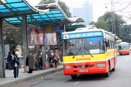 Việt Nam sẽ đầu tư mạnh mẽ để hiện đại hóa hệ thống giao thông công cộng. (Nguồn: TTXVN)
