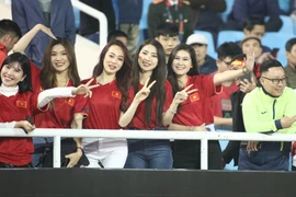 Khán đài sân Mỹ Đình chưa từng kín chỗ tại AFF Cúp 2022. (Ảnh: PV/Vietnam+) 