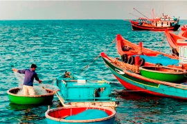 Hiệp lực tiếp sức để ngư dân vững tin vươn khơi bám biển